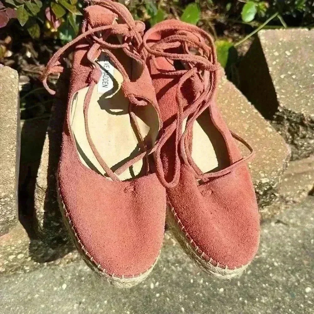 Steve Madden women’s Coral Suede Espadrille Flats with Ankle Wrap - Size 9B - Picture 5 of 8
